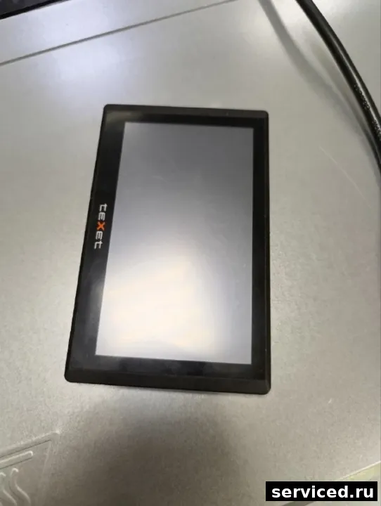 Навигатор Navitel tn-711